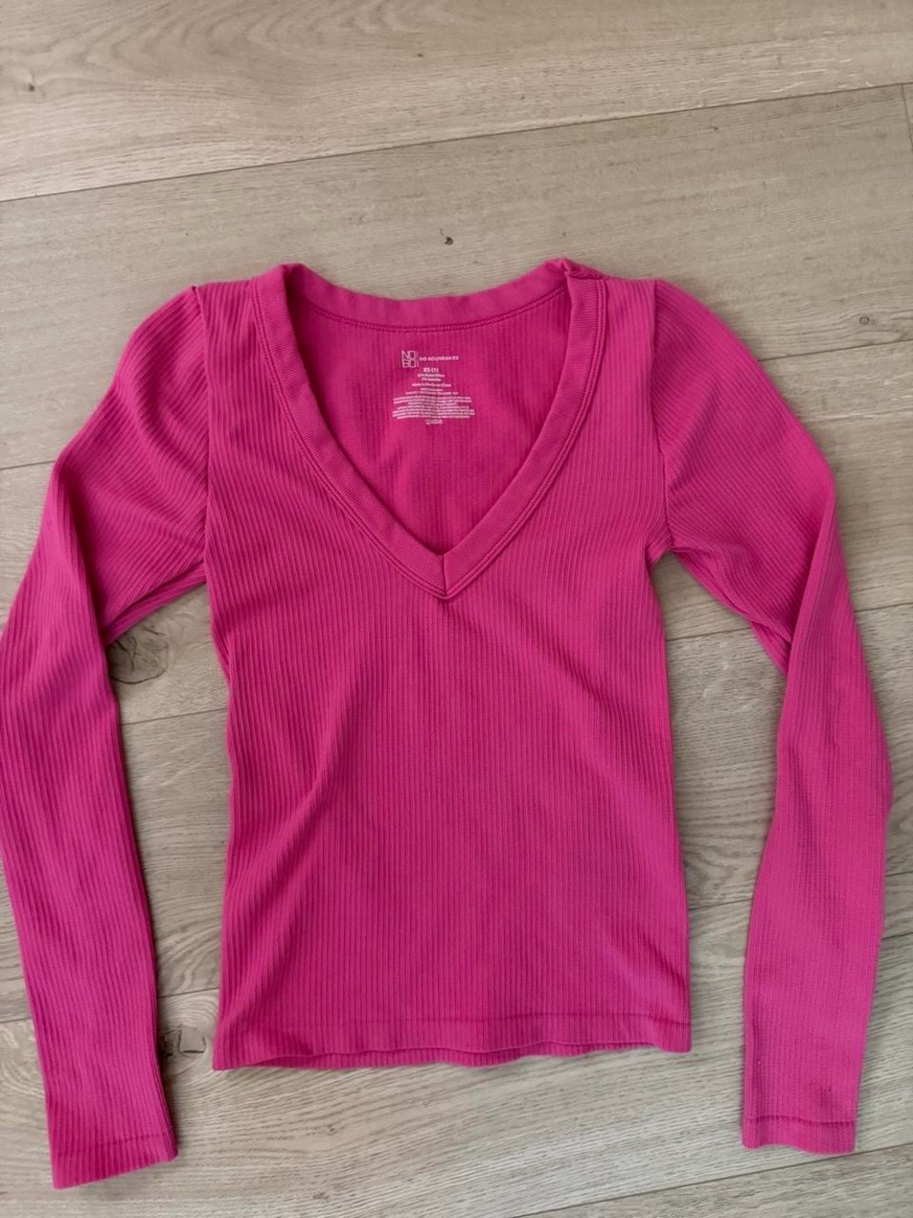 No Boundaries Ribbed V-Neck Long Sleeve Top - Fuchsia Pink